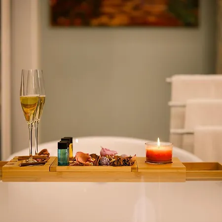 Curcumelli Luxury