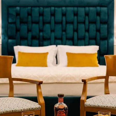 Curcumelli Luxury Apartament *
